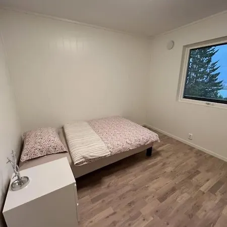 Villa Arctic With Free Parking